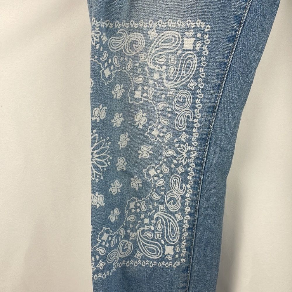 Distressed Print Jeans  - Picture 2 of 10